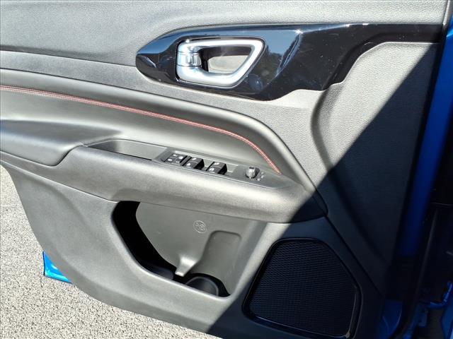 new 2026 Jeep Compass car, priced at $35,985