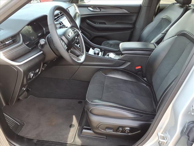 used 2024 Jeep Grand Cherokee car, priced at $36,880