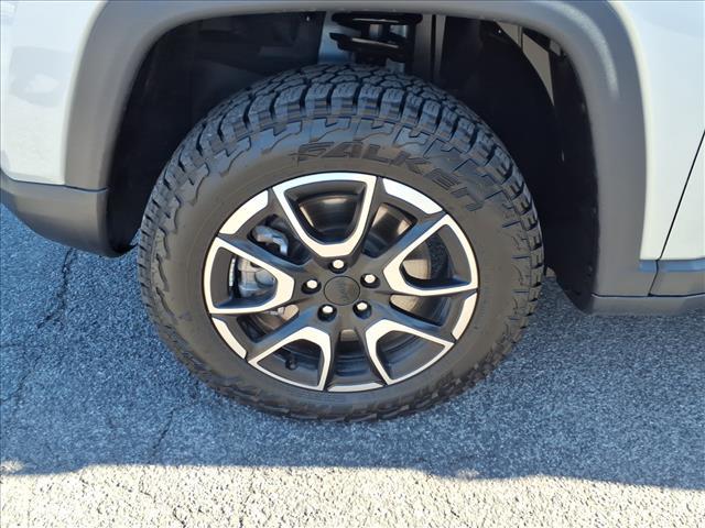 used 2024 Jeep Compass car, priced at $30,880