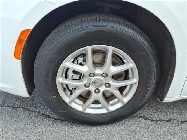 used 2024 Chrysler Pacifica car, priced at $29,880