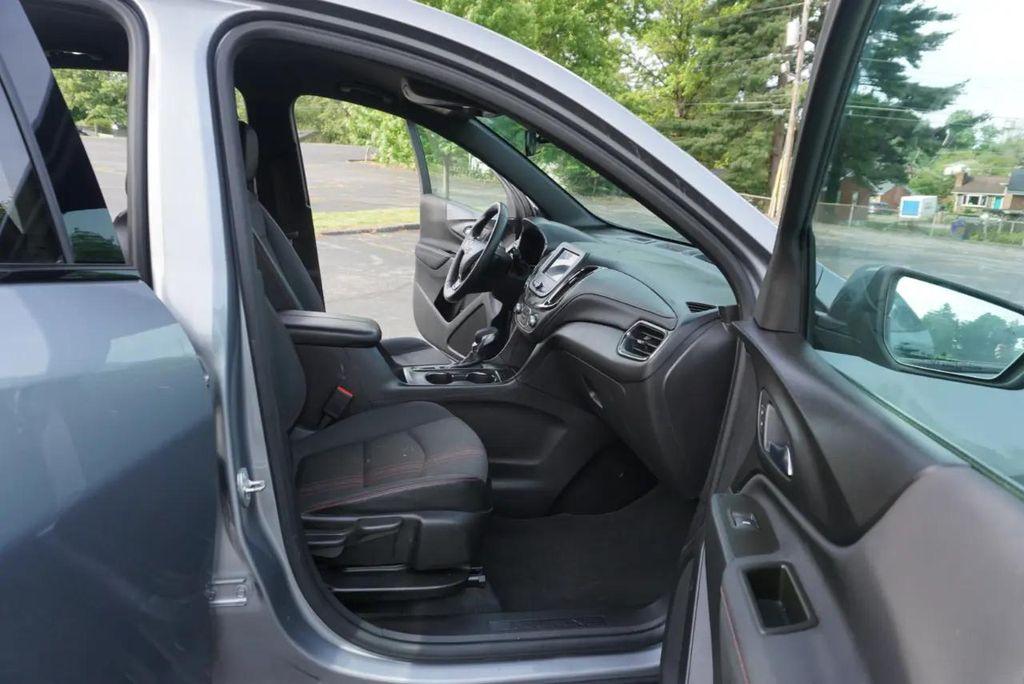 used 2024 Chevrolet Equinox car, priced at $13,900