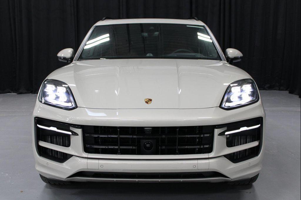 new 2025 Porsche Cayenne car, priced at $163,535