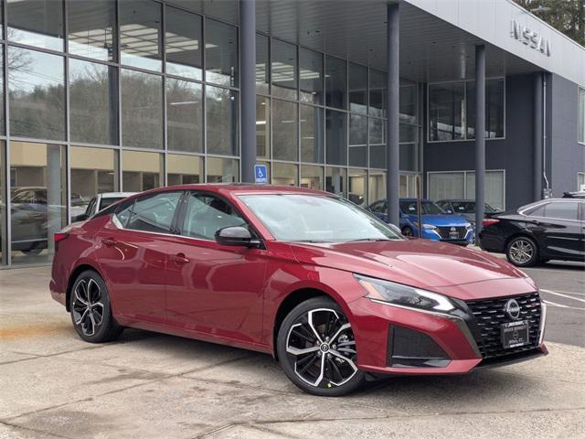 new 2025 Nissan Altima car, priced at $34,190