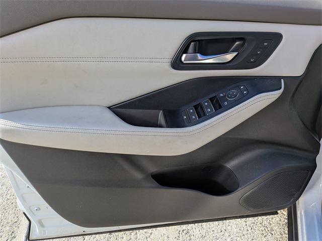 used 2023 Nissan Rogue car, priced at $22,990