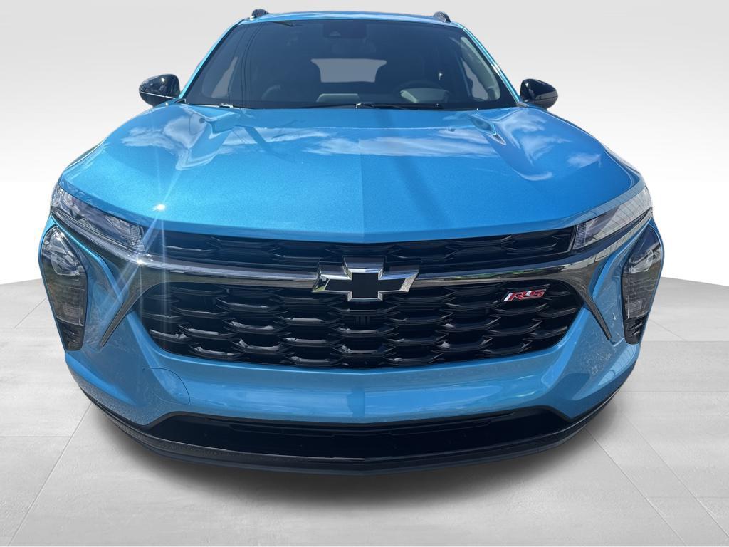 new 2025 Chevrolet Trax car, priced at $23,874