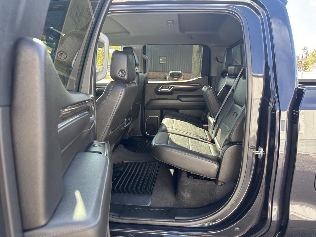 used 2022 Chevrolet Silverado 1500 car, priced at $39,976