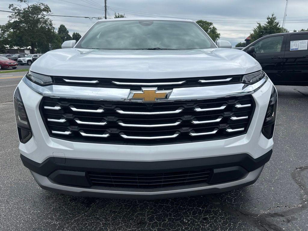 new 2026 Chevrolet Equinox car, priced at $30,795