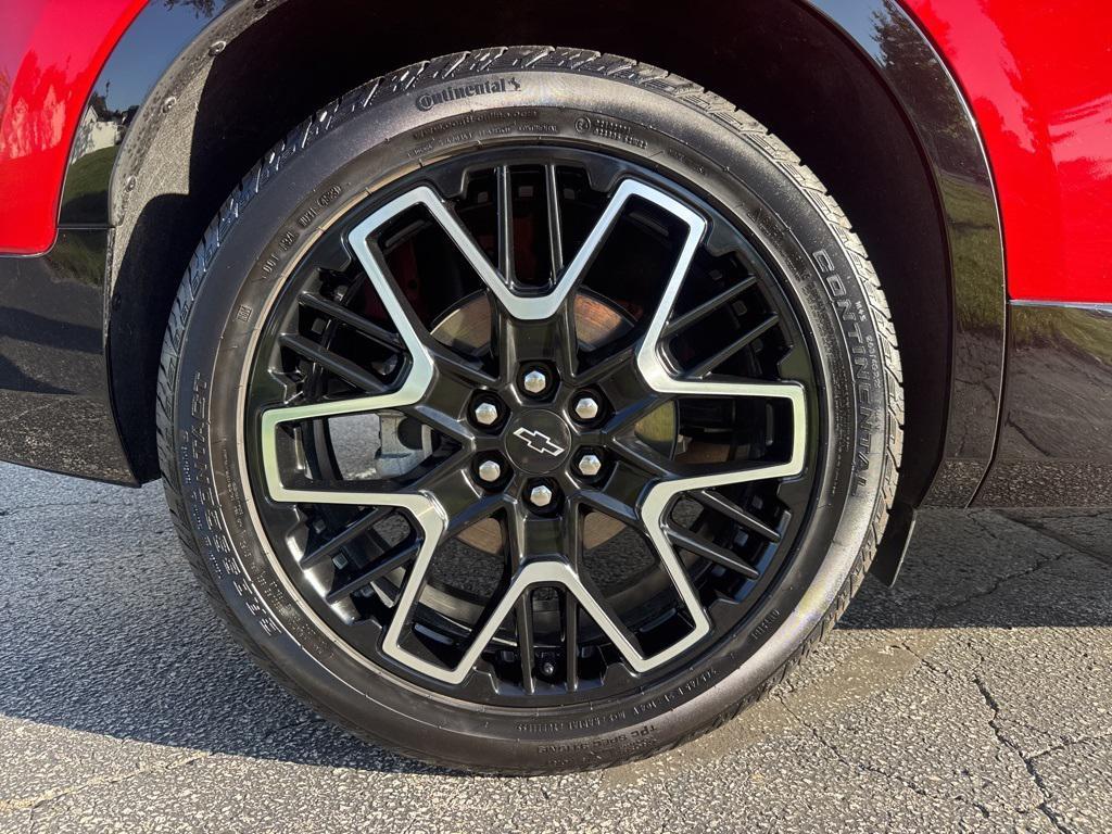 used 2024 Chevrolet Blazer car, priced at $29,997