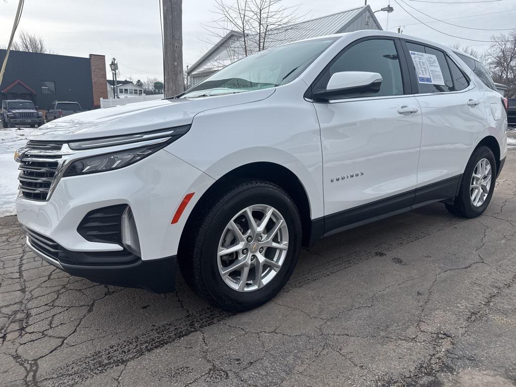 used 2024 Chevrolet Equinox car, priced at $25,387