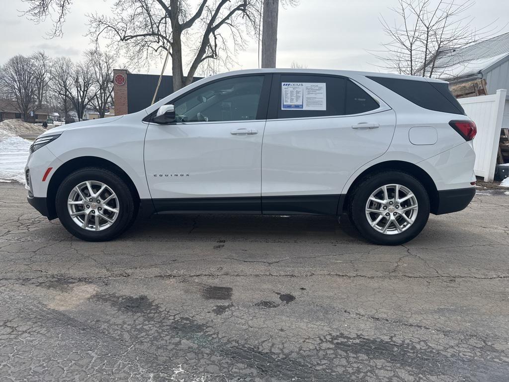 used 2024 Chevrolet Equinox car, priced at $25,387