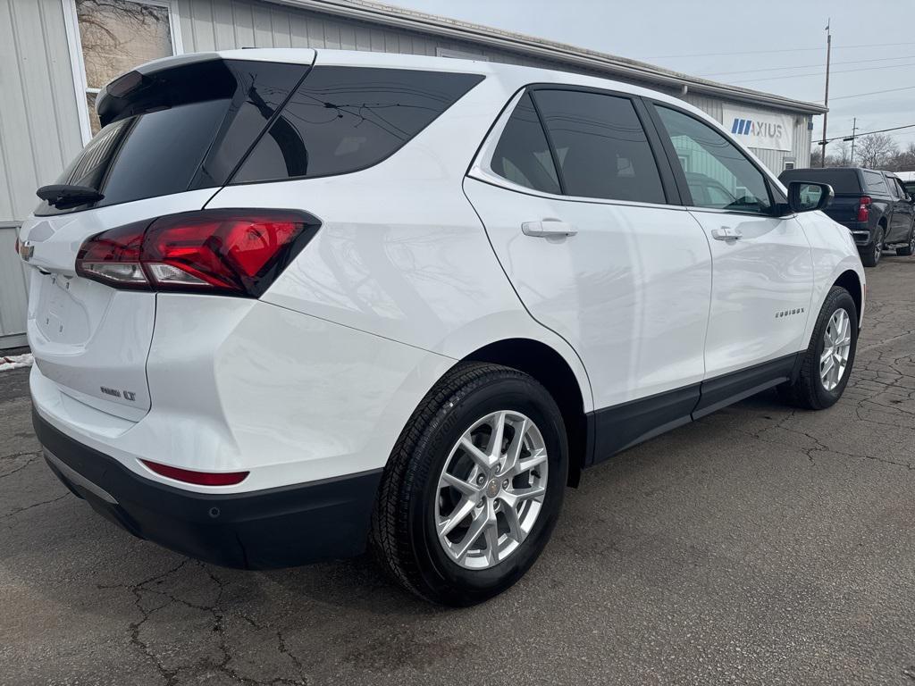 used 2024 Chevrolet Equinox car, priced at $25,387