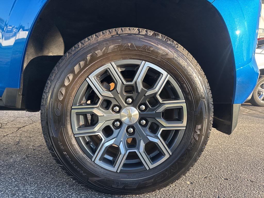 used 2023 Chevrolet Colorado car, priced at $27,499