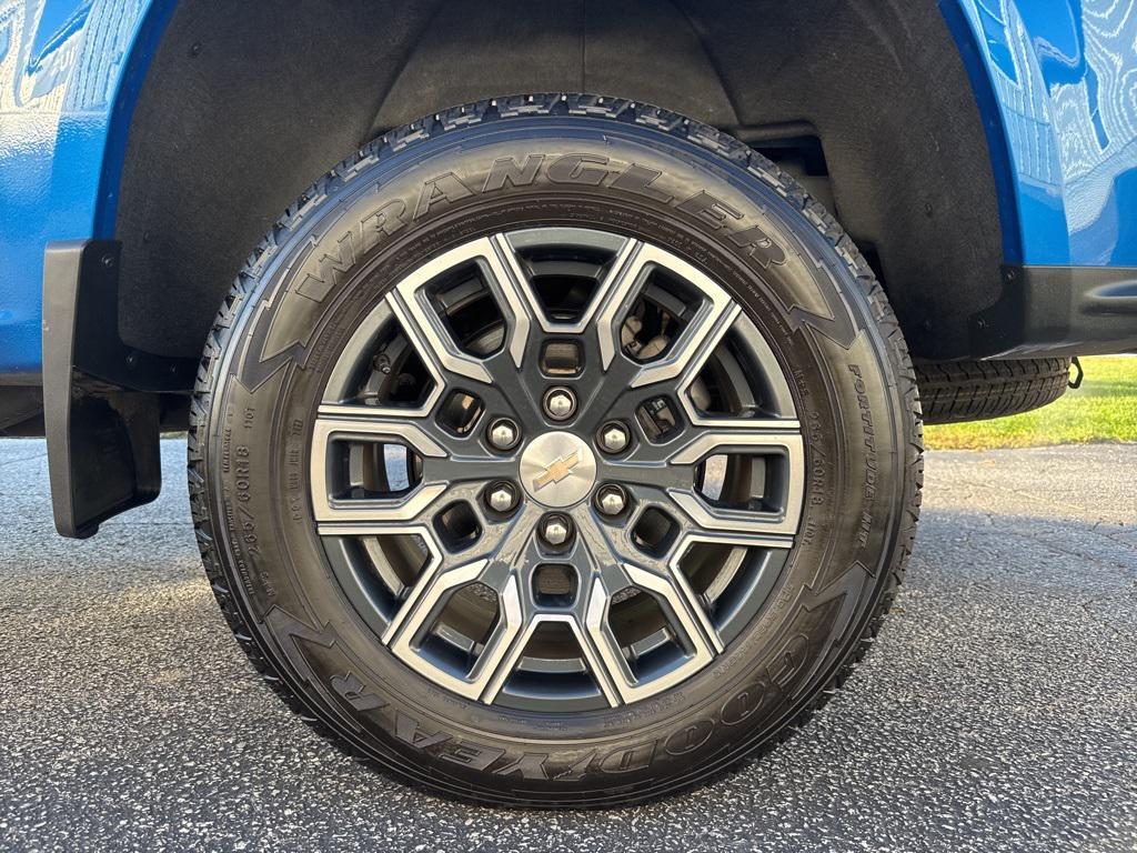 used 2023 Chevrolet Colorado car, priced at $27,499