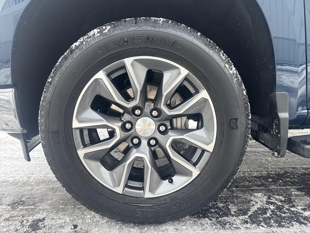 used 2023 Chevrolet Silverado 1500 car, priced at $33,399