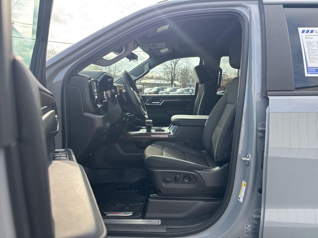used 2024 Chevrolet Silverado 1500 car, priced at $48,896