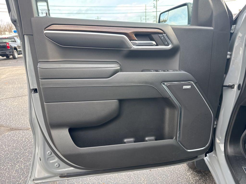 used 2024 Chevrolet Silverado 1500 car, priced at $48,896