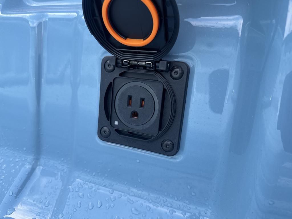 new 2025 Chevrolet Colorado car, priced at $38,564