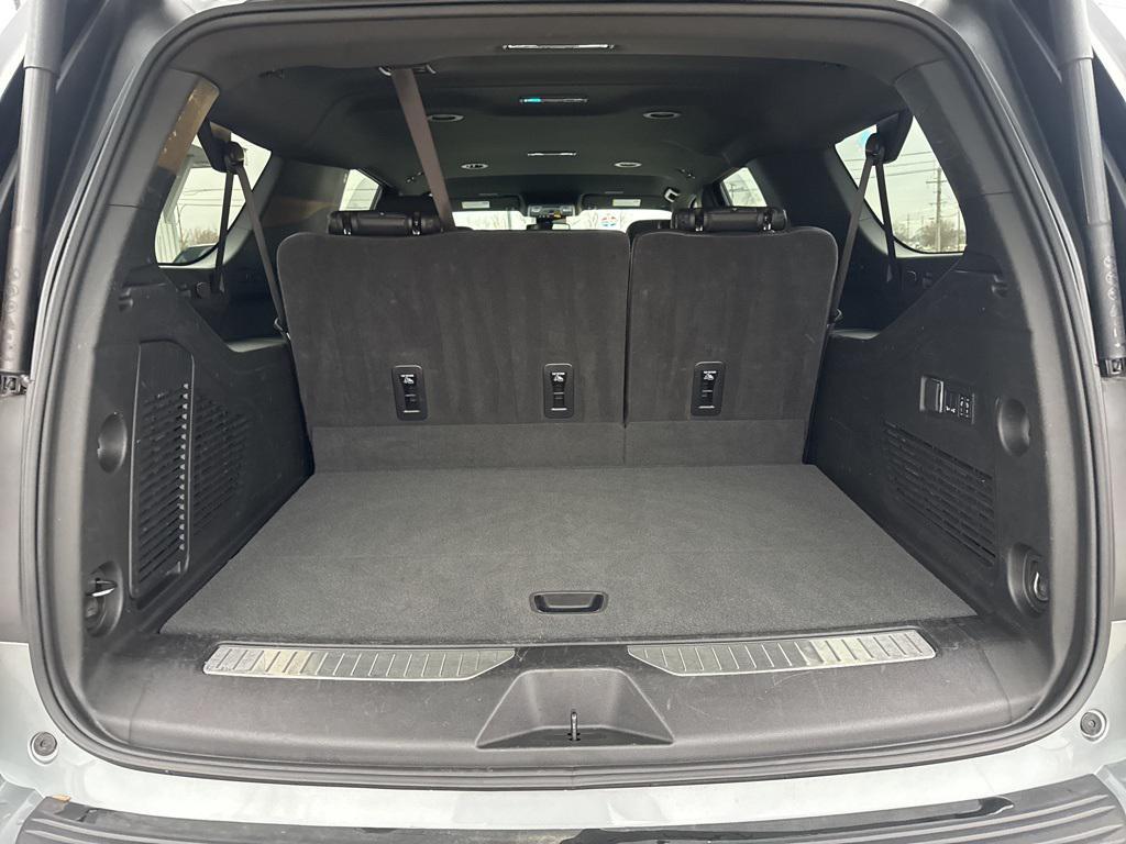 used 2025 GMC Yukon XL car, priced at $72,809