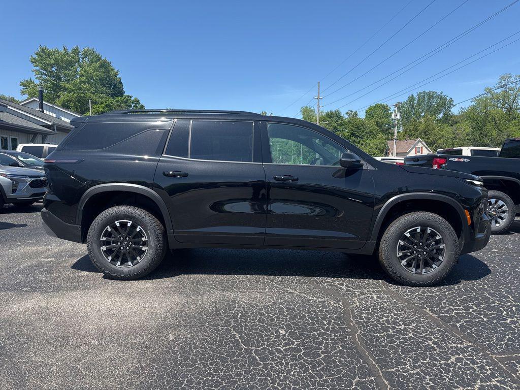 new 2026 Chevrolet Traverse car, priced at $56,054