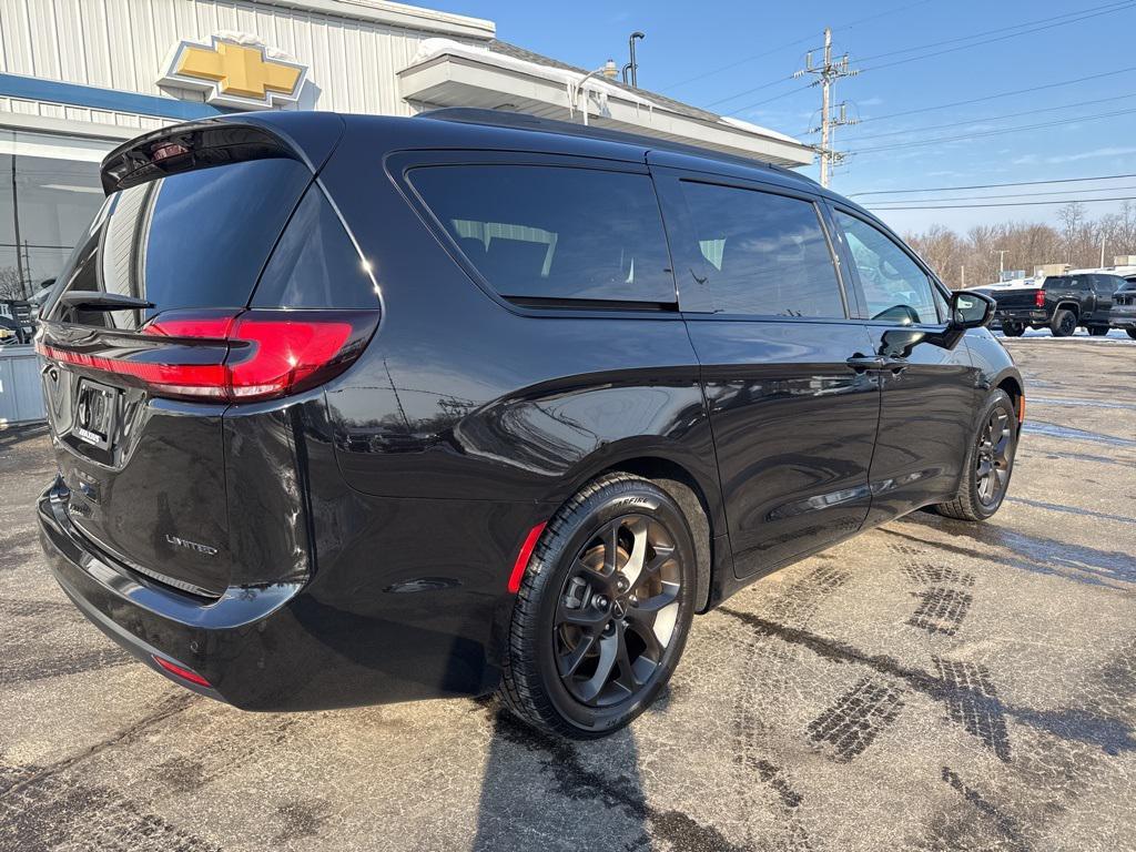 used 2025 Chrysler Pacifica car, priced at $36,499