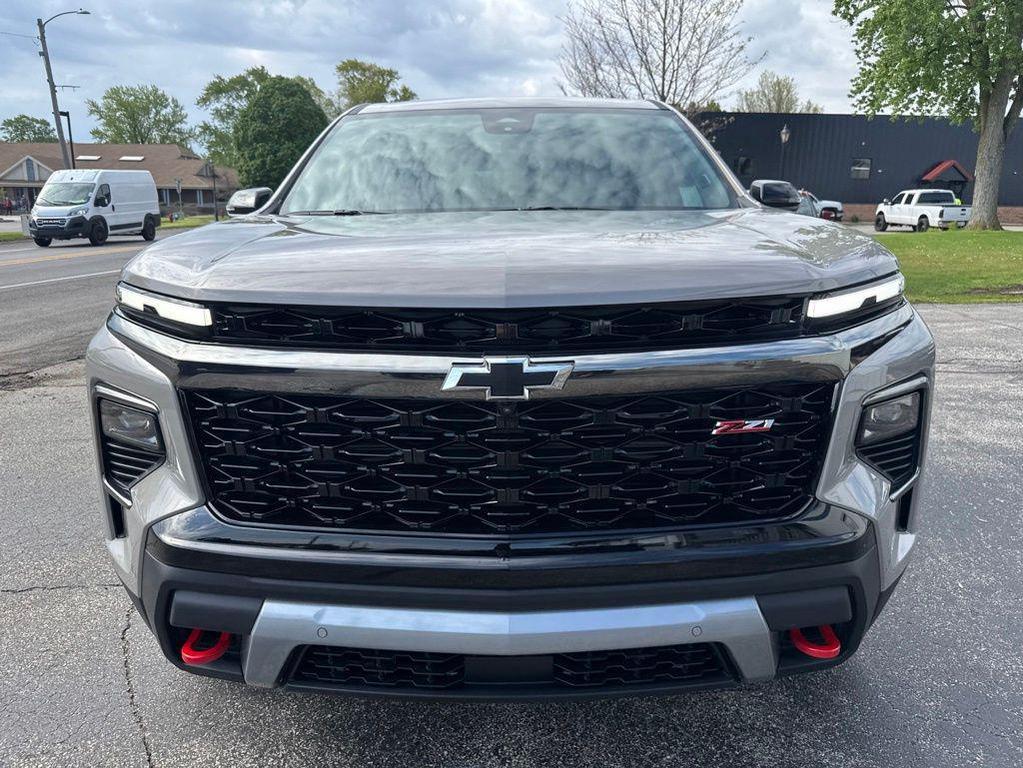 new 2026 Chevrolet Traverse car, priced at $55,999