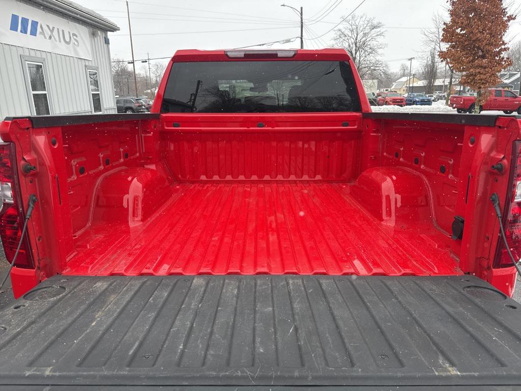 used 2022 Chevrolet Silverado 1500 car, priced at $33,000