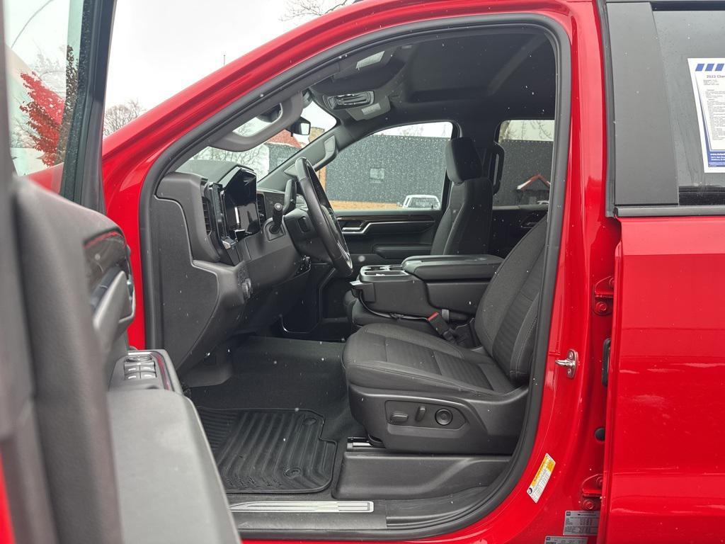 used 2022 Chevrolet Silverado 1500 car, priced at $33,000