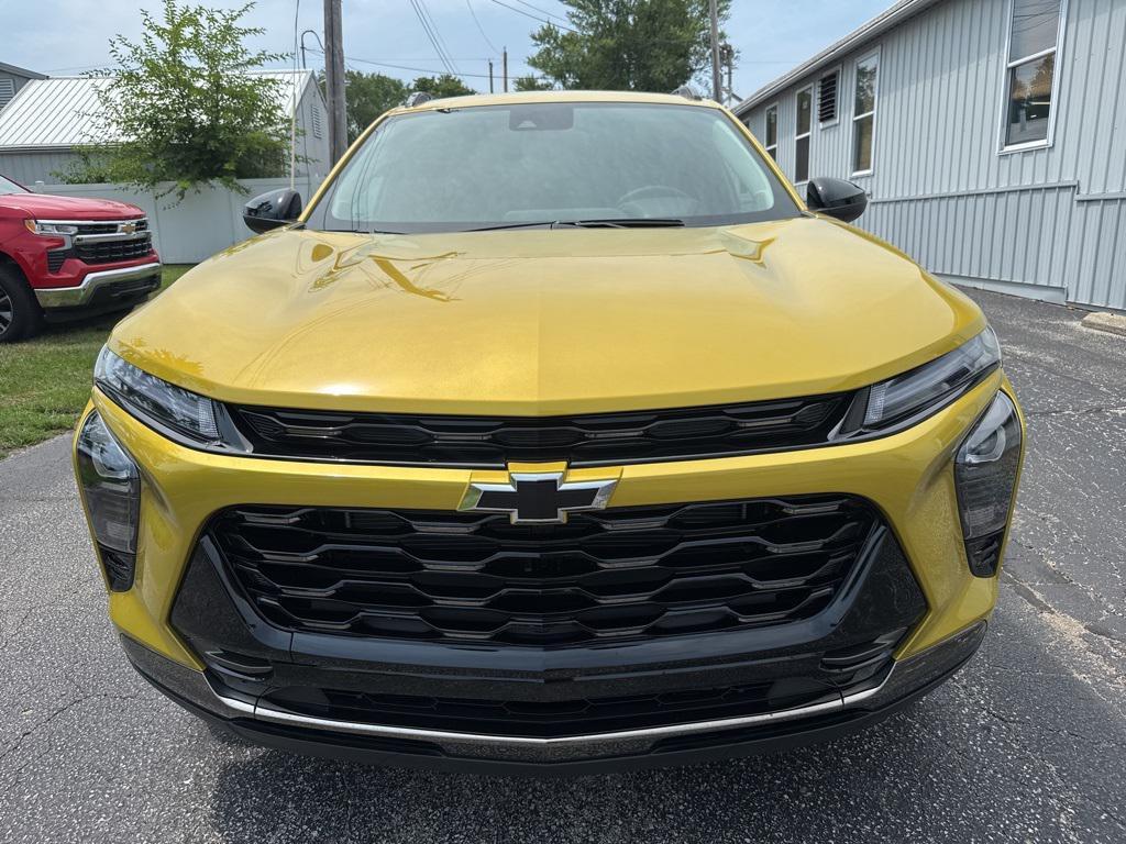 new 2025 Chevrolet Trax car, priced at $23,536