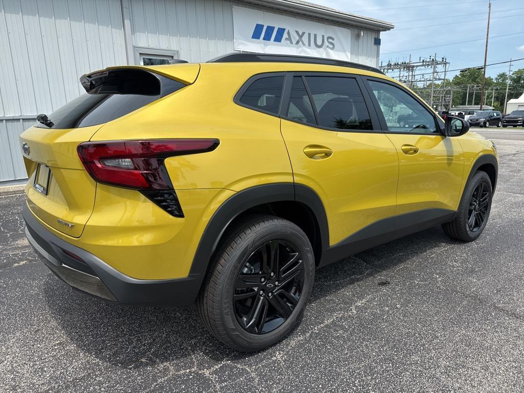 new 2025 Chevrolet Trax car, priced at $23,536