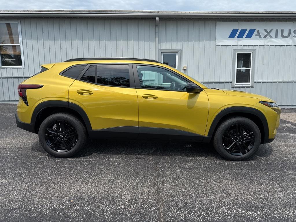 new 2025 Chevrolet Trax car, priced at $23,536