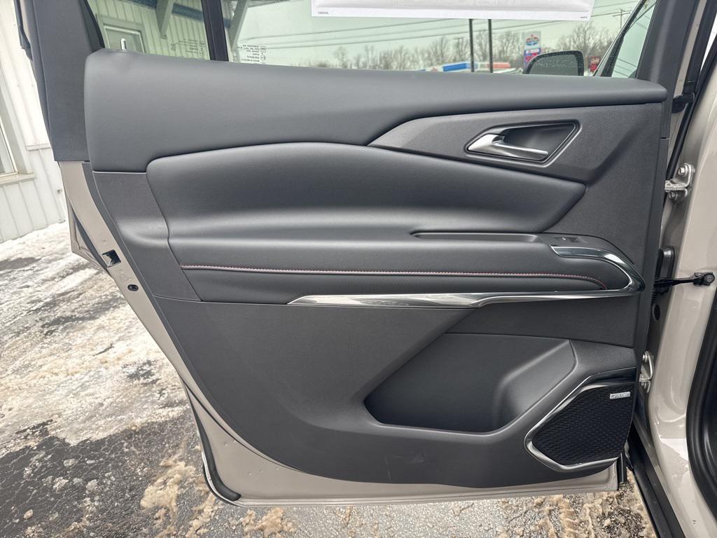 new 2026 Chevrolet Traverse car, priced at $54,995