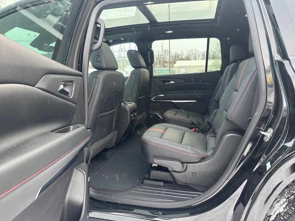 used 2024 Chevrolet Traverse car, priced at $47,349