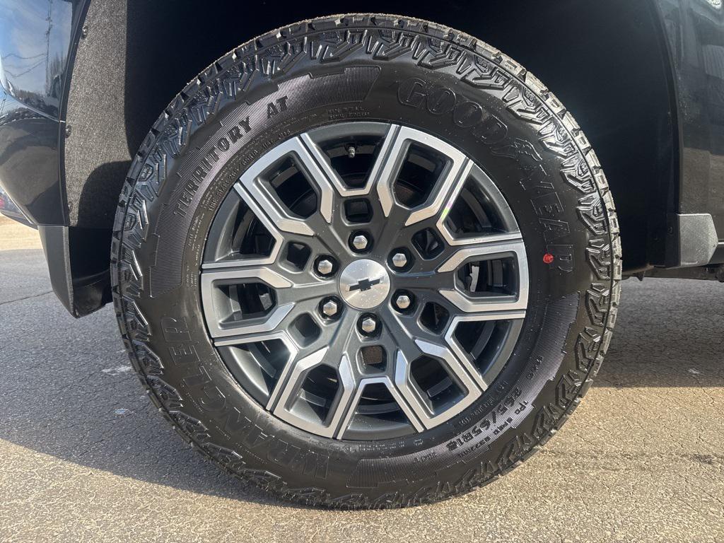 new 2026 Chevrolet Colorado car, priced at $47,170