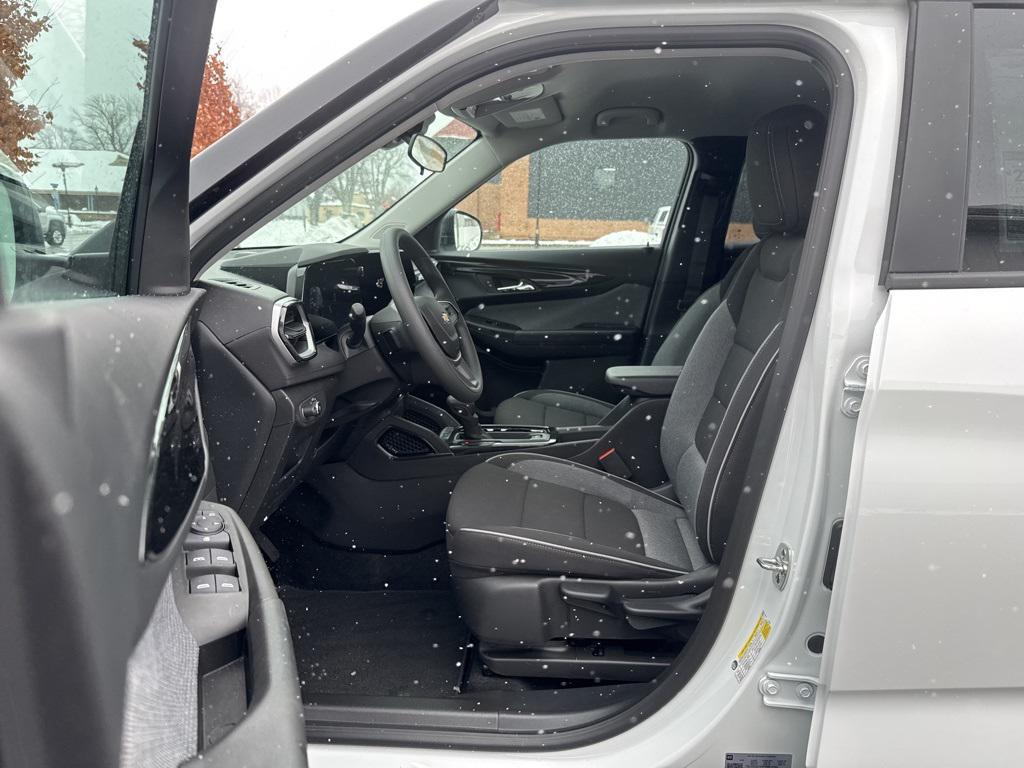 new 2026 Chevrolet TrailBlazer car, priced at $26,700