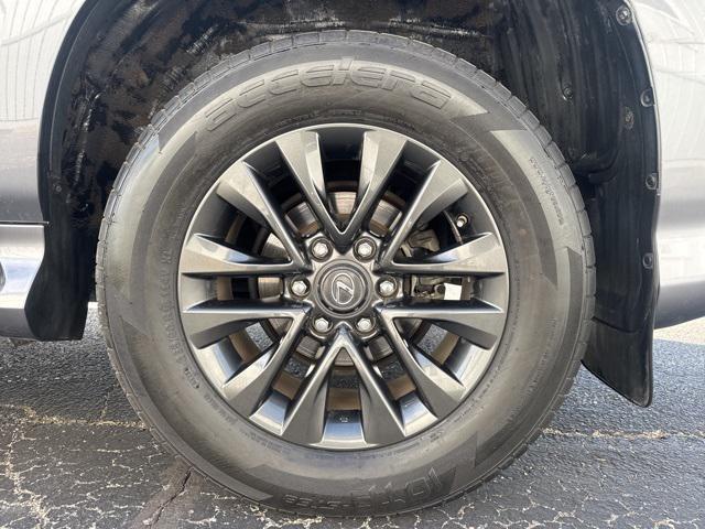 used 2020 Lexus GX 460 car, priced at $32,084