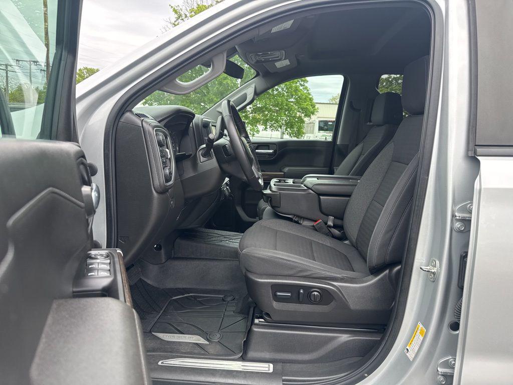 used 2022 Chevrolet Silverado 1500 Limited car, priced at $24,776