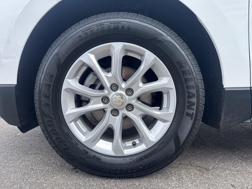 used 2020 Chevrolet Equinox car, priced at $10,000