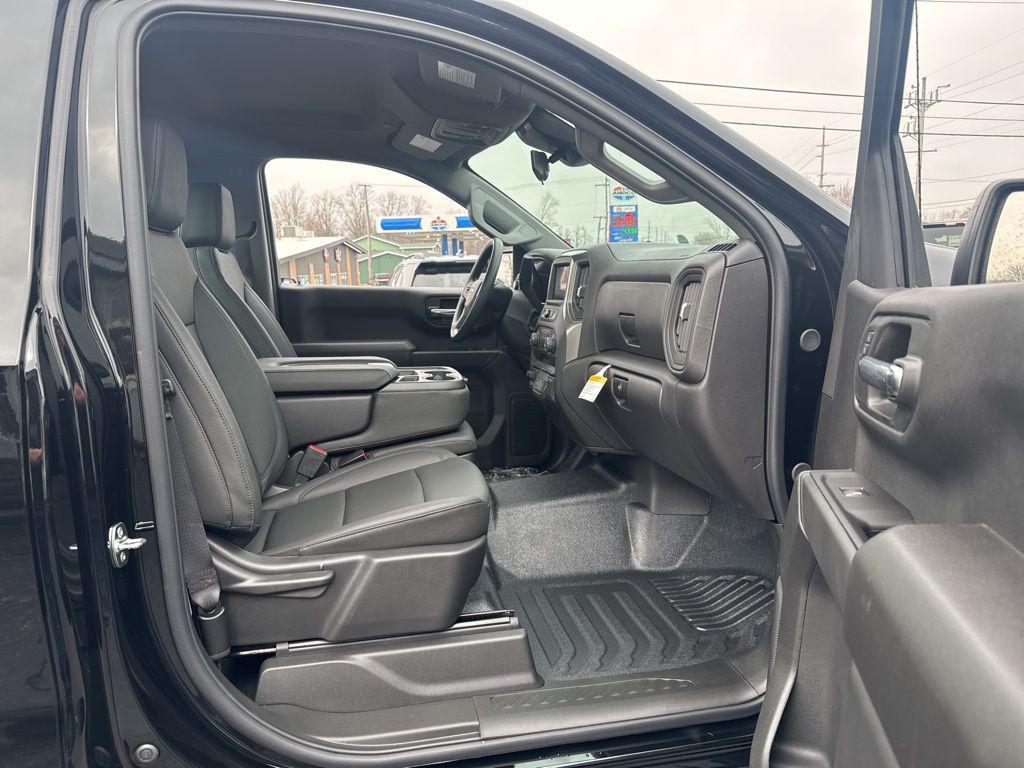 new 2026 Chevrolet Silverado 1500 car, priced at $43,999