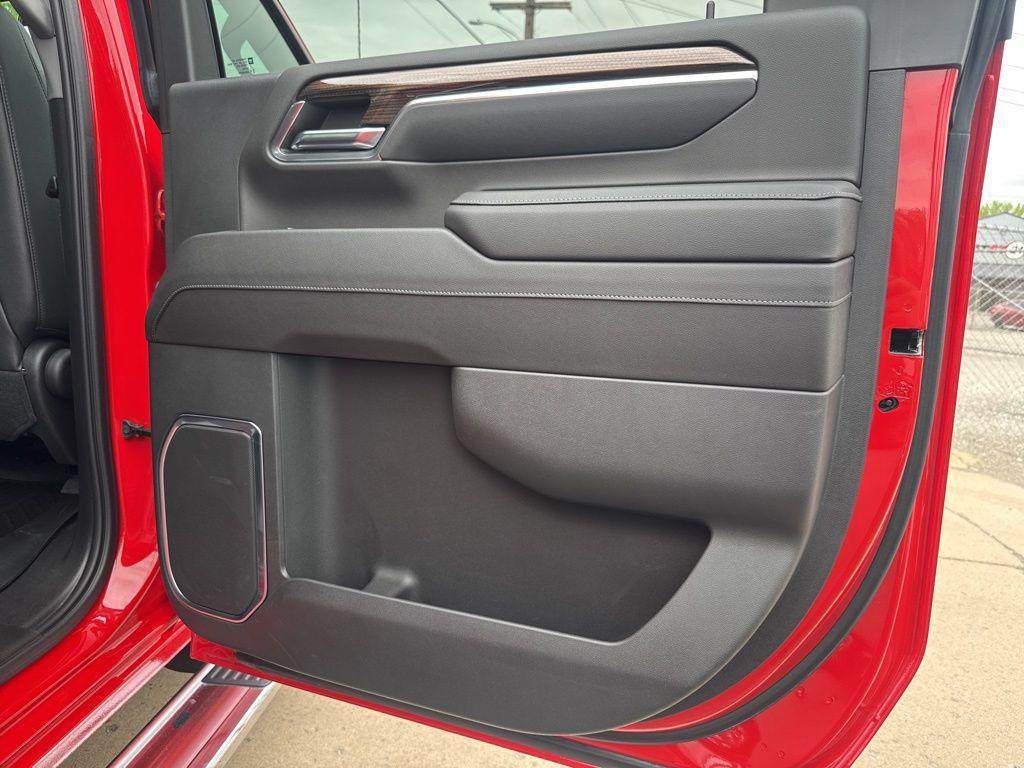 used 2024 Chevrolet Silverado 2500 car, priced at $54,889