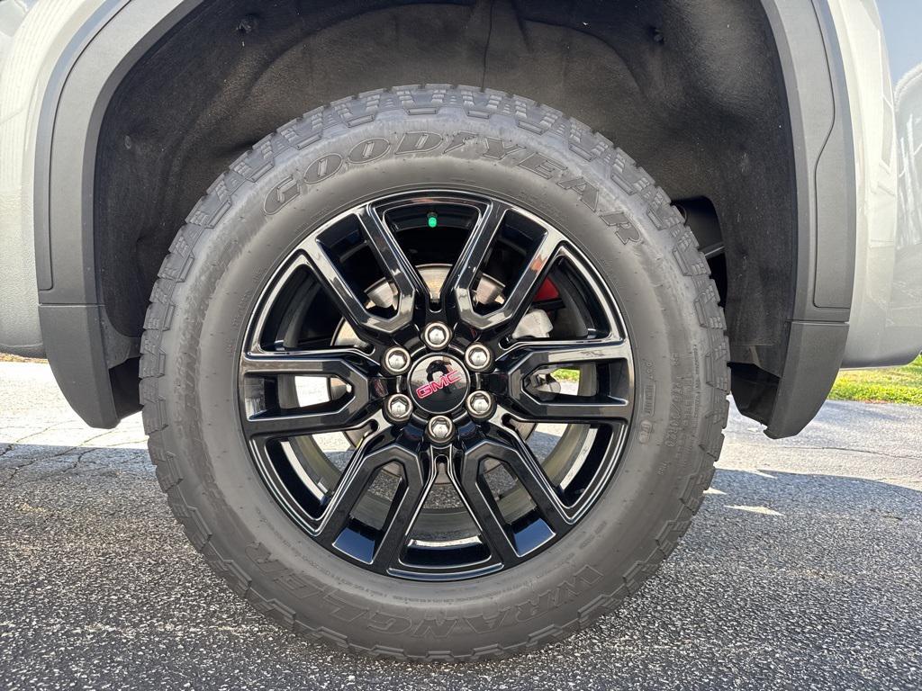 used 2024 GMC Sierra 1500 car, priced at $45,500