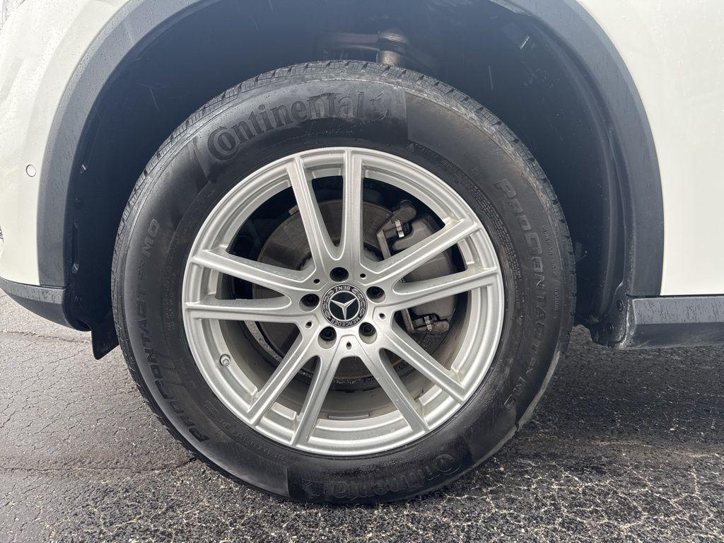 used 2023 Mercedes-Benz GLC 300 car, priced at $34,530