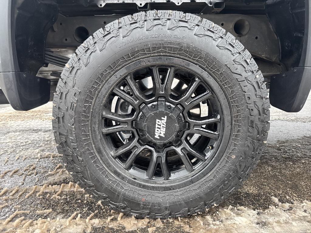 used 2024 Chevrolet Silverado 2500 car, priced at $46,404