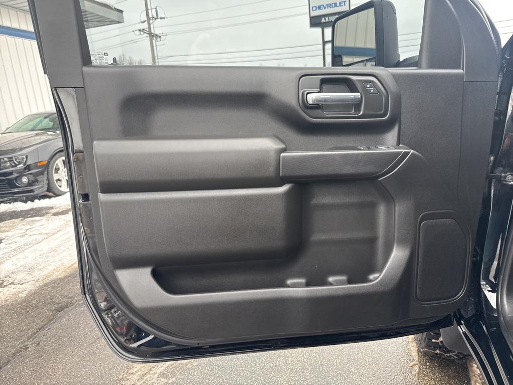 used 2024 Chevrolet Silverado 2500 car, priced at $46,404