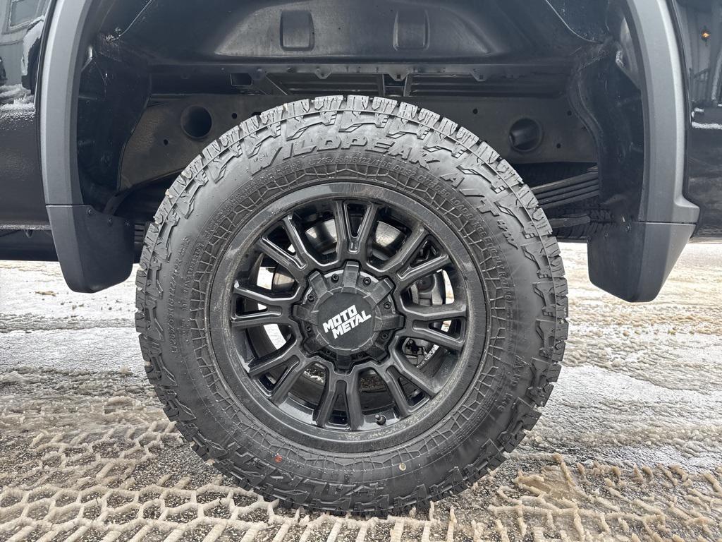 used 2024 Chevrolet Silverado 2500 car, priced at $46,404