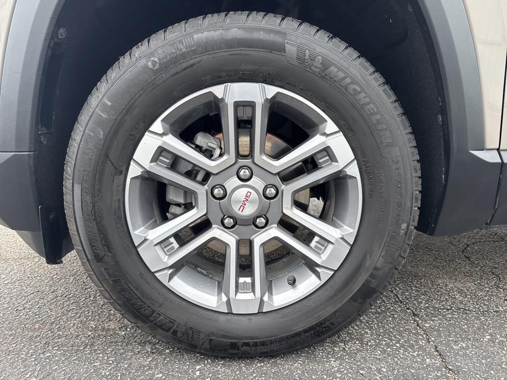 used 2025 GMC Terrain car, priced at $26,285