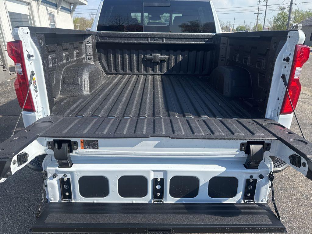 new 2026 Chevrolet Silverado 1500 car, priced at $71,400