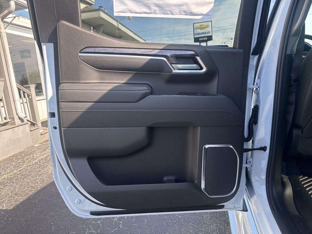 new 2026 Chevrolet Silverado 1500 car, priced at $71,400
