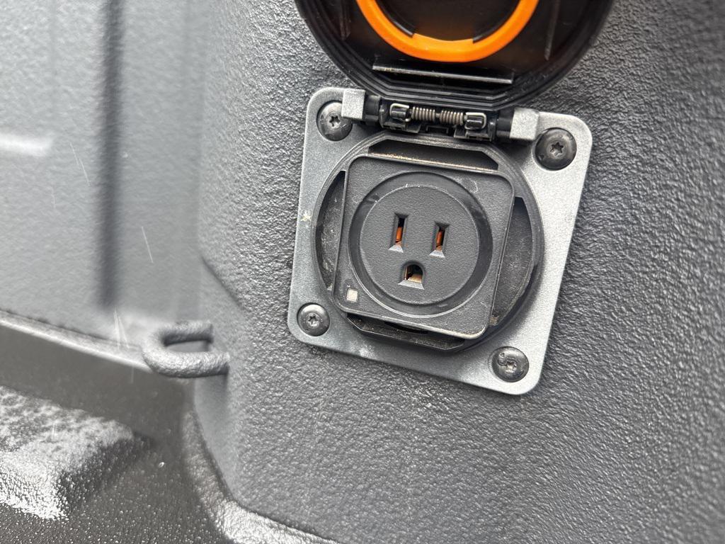 used 2022 Chevrolet Silverado 1500 car, priced at $42,999