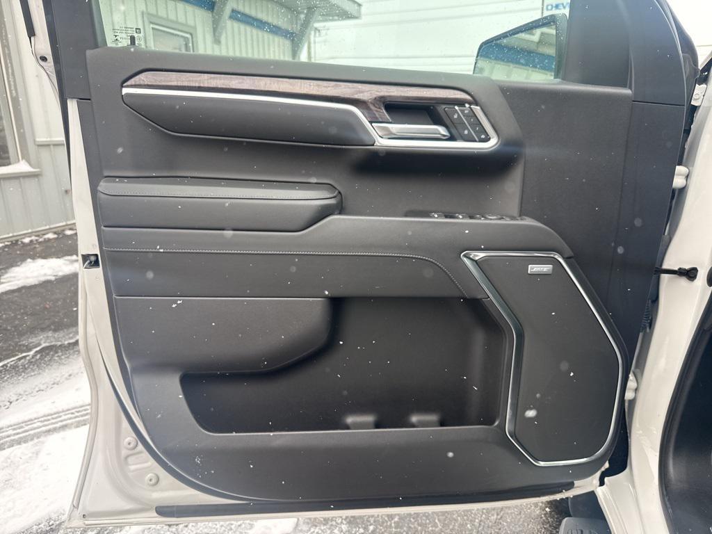 used 2022 Chevrolet Silverado 1500 car, priced at $42,999