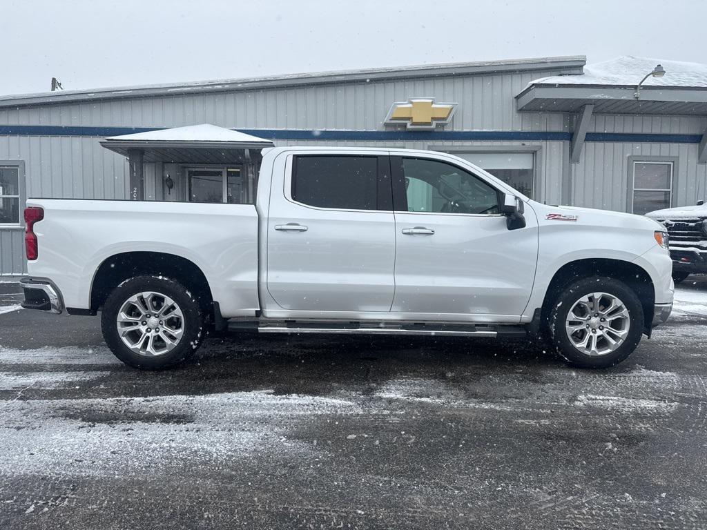used 2022 Chevrolet Silverado 1500 car, priced at $42,999